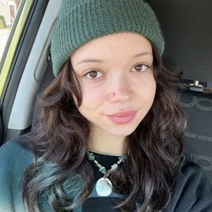 Meet your Posher, Haley